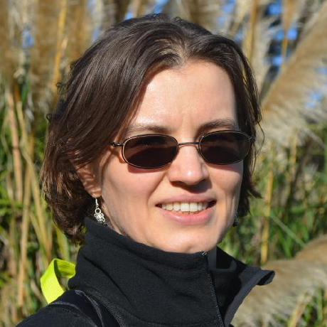 [joanna_klukowska_headshot:MEDIASTORE_LEAF]@959545
